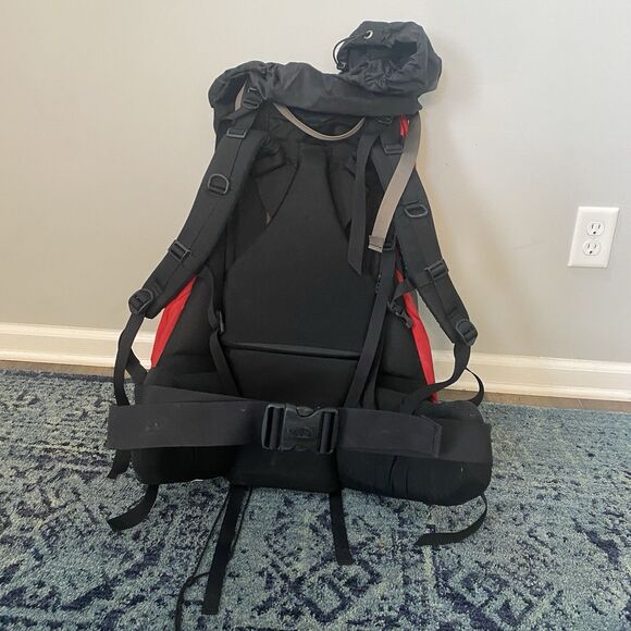 The North Face Red And Black Hiking Backpack - Camping, Backpacking - Picture 6 of 9